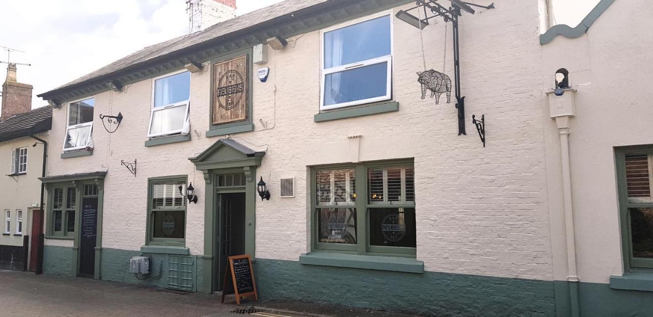 Pepper Street Rooms Whitchurch  Exteriör bild
